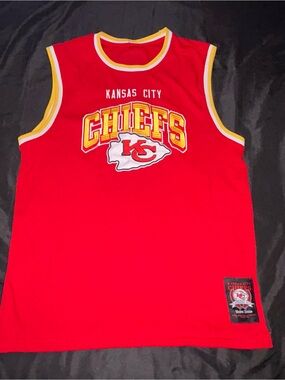 Rally House Kansas City Chiefs Basketball Jersey Size Large